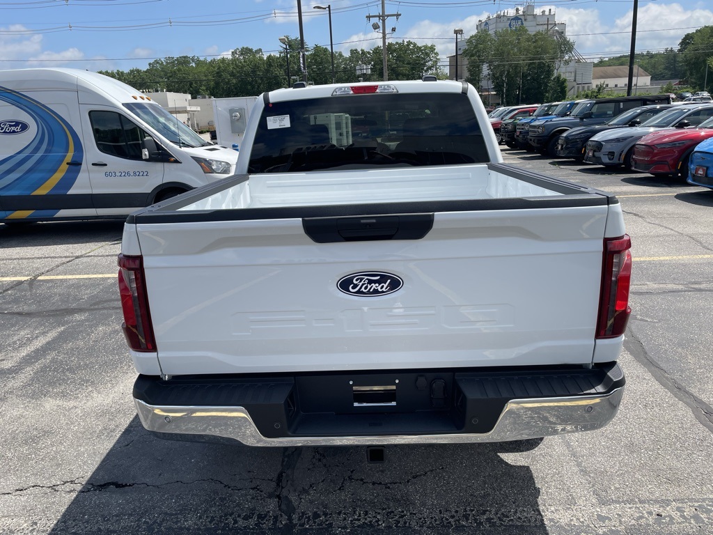 2025 Ford F-150 XL photo 3