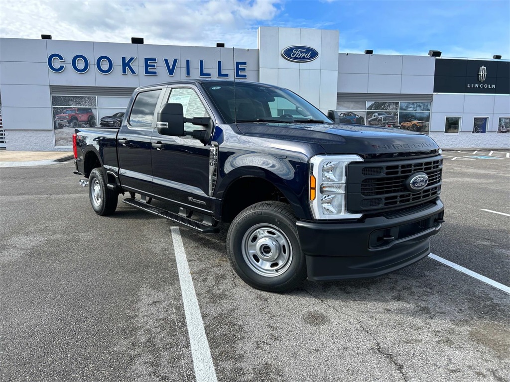2025 Ford F-250 XL photo 2