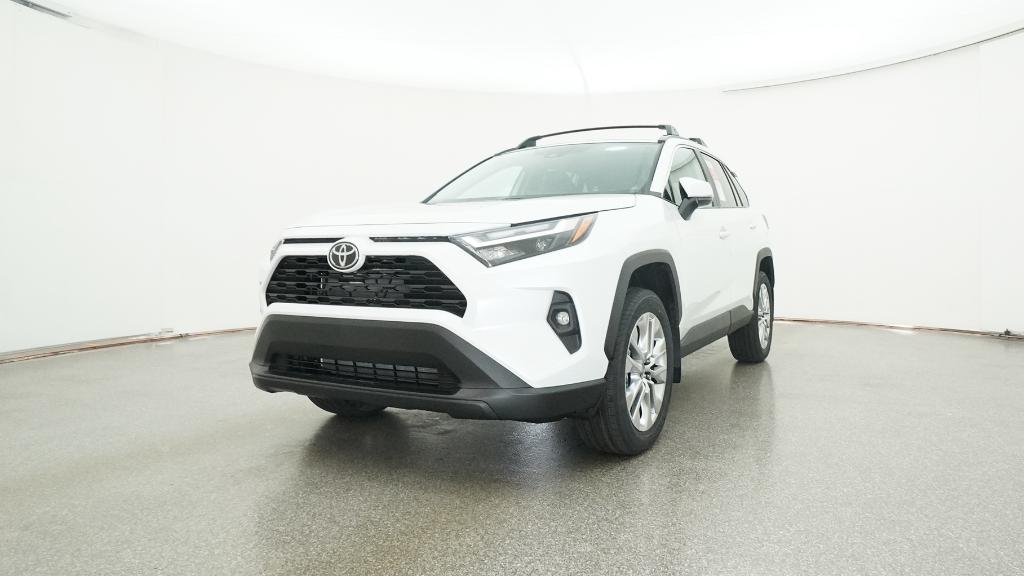 2025 Toyota RAV4 XLE Premium photo 4