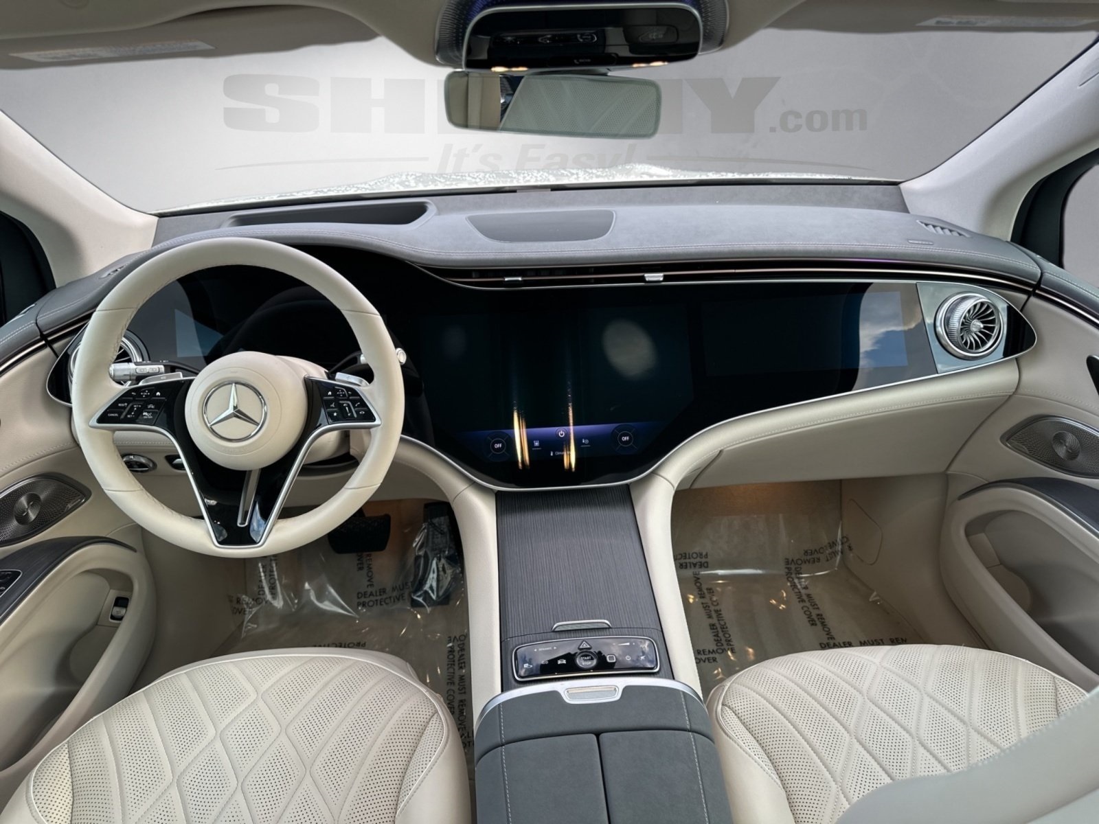 2023 Mercedes Benz EQS SUV 580 4MATIC photo 3