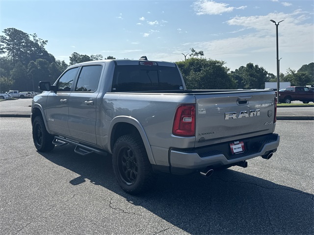 2025 Ram 1500 Laramie photo 3