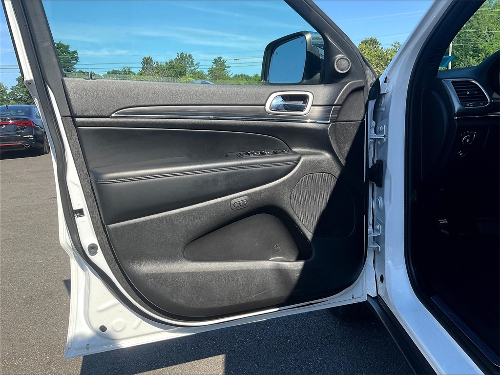 2021 Jeep Grand Cherokee Limited photo 7