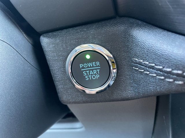 2025 Ford F-150 Lightning Flash photo 30