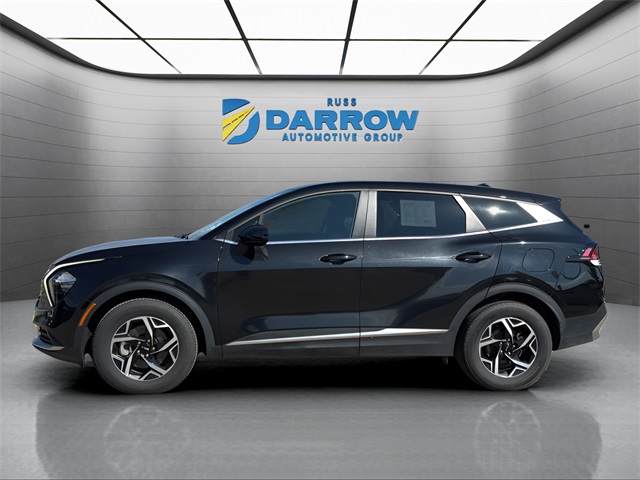 2023 Kia Sportage LX photo 2