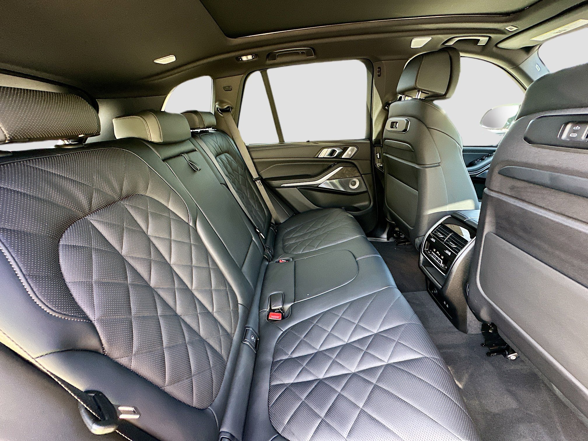 2026 Bmw X5 M60i photo 24