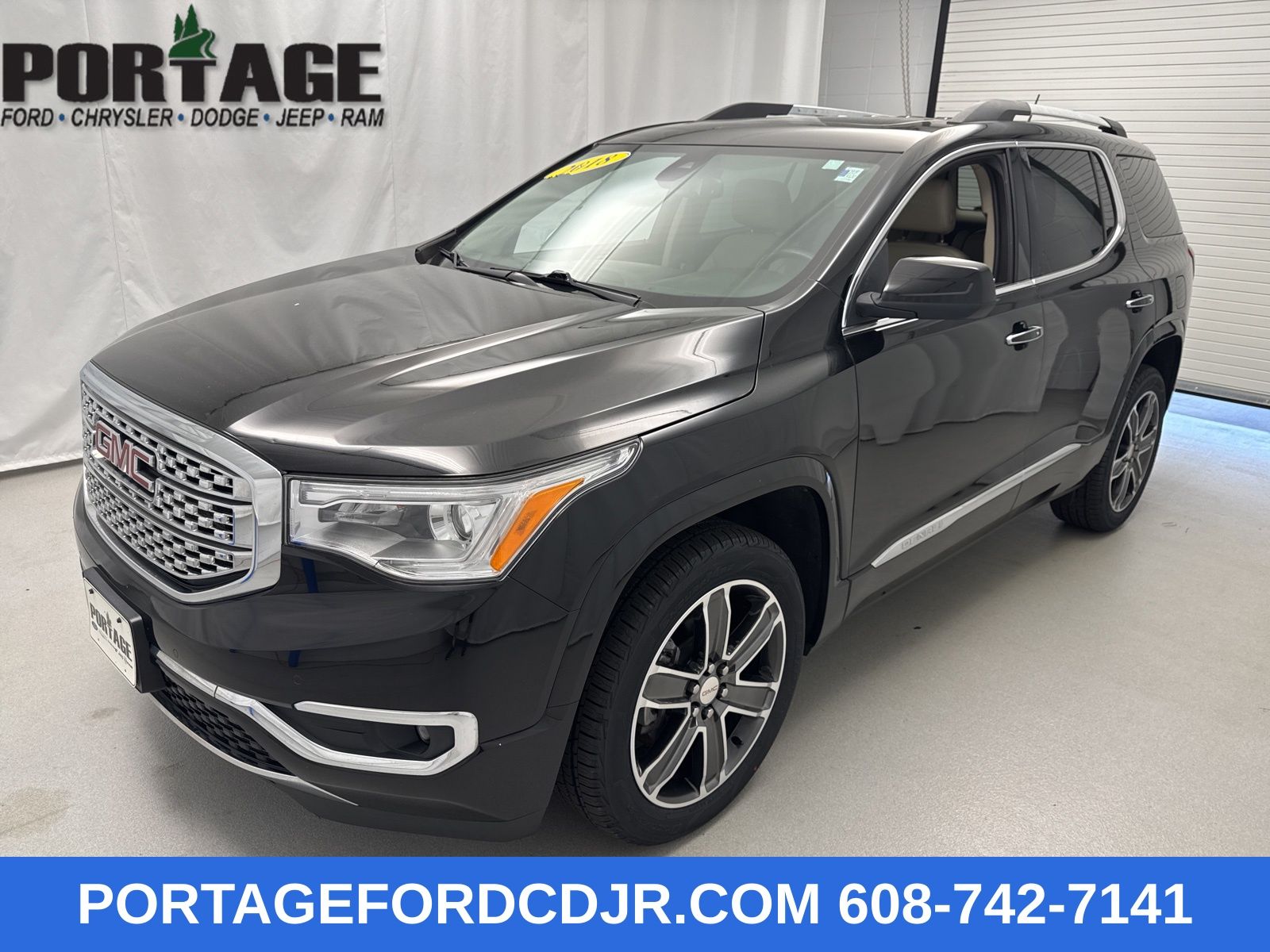 2018 Gmc Acadia Denali photo 2