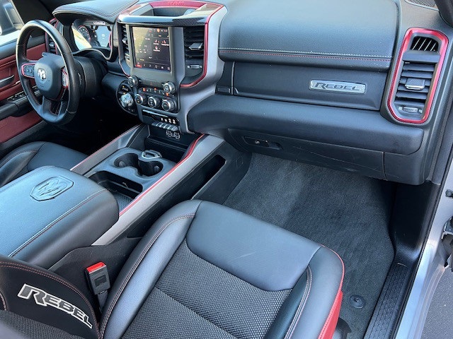 2022 Ram 1500 Rebel photo 16