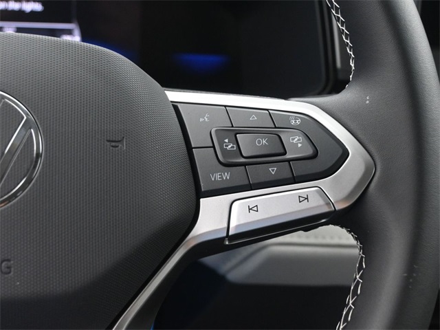 2025 Volkswagen Taos S photo 2