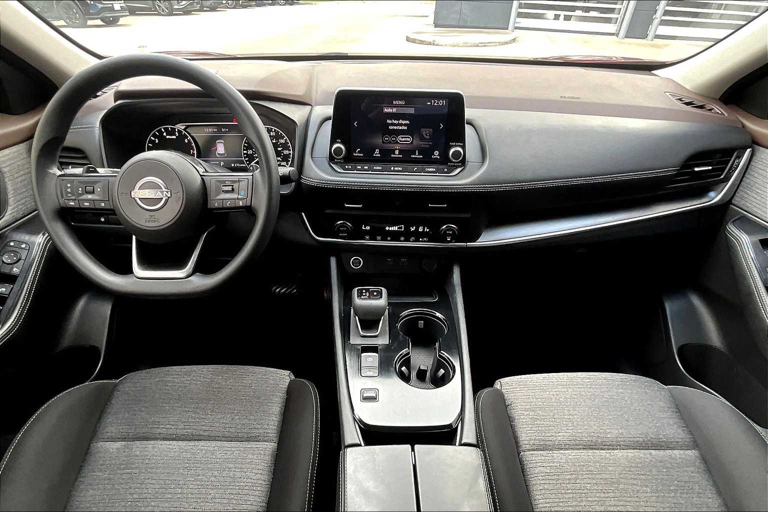 2023 Nissan Rogue SV photo 13