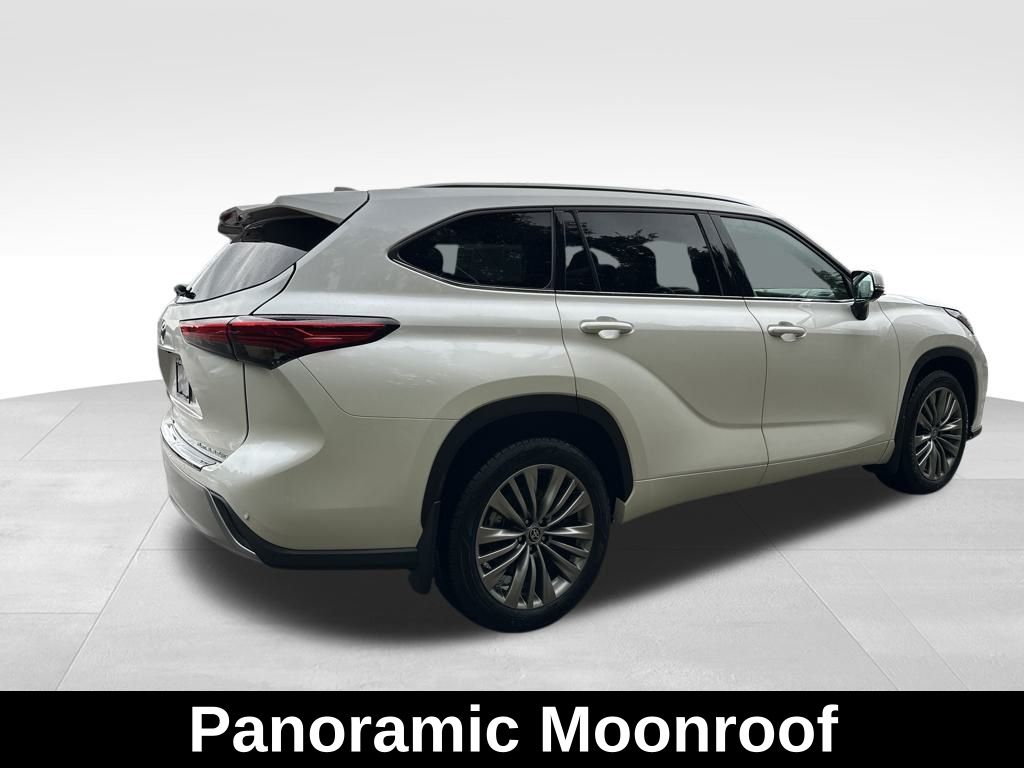 2020 Toyota Highlander Platinum photo 6