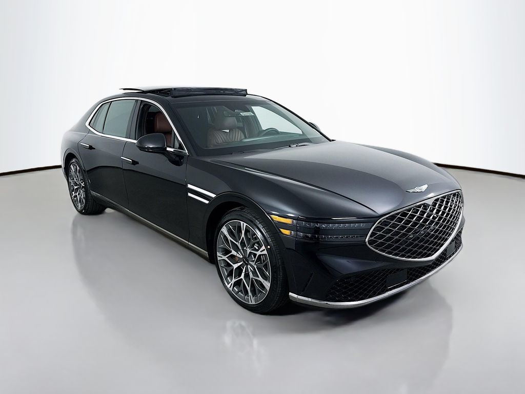 2026 Genesis G90 Base's photo
