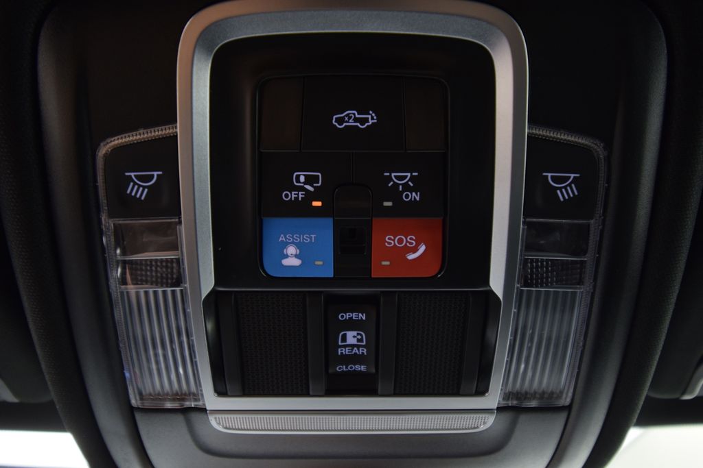 2025 Ram 1500 Laramie photo 22