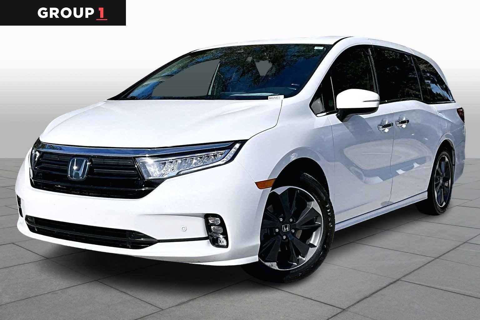 2022 Honda Odyssey Elite's photo