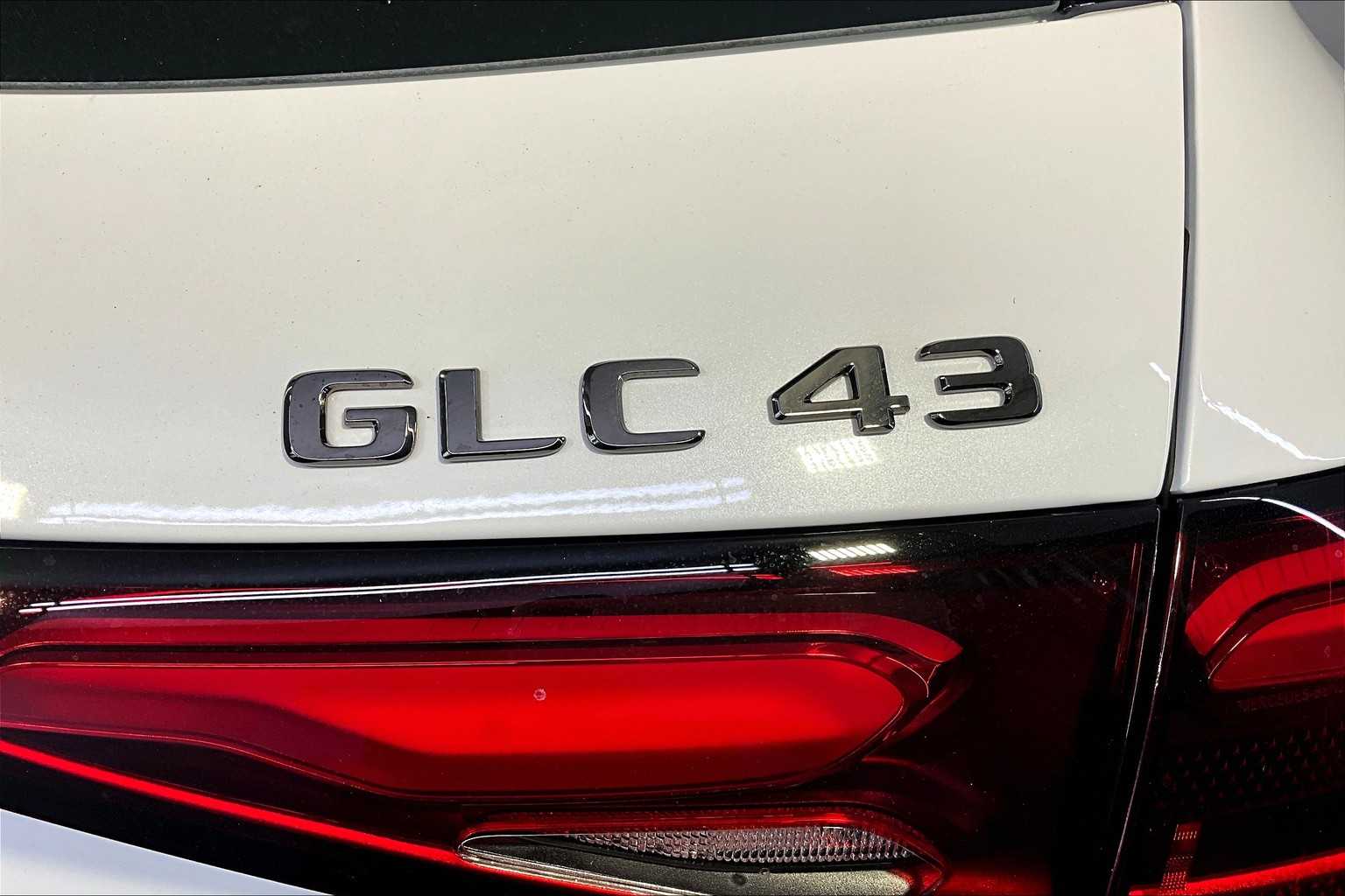2026 Mercedes Benz GLC AMG 43 4MATIC photo 3