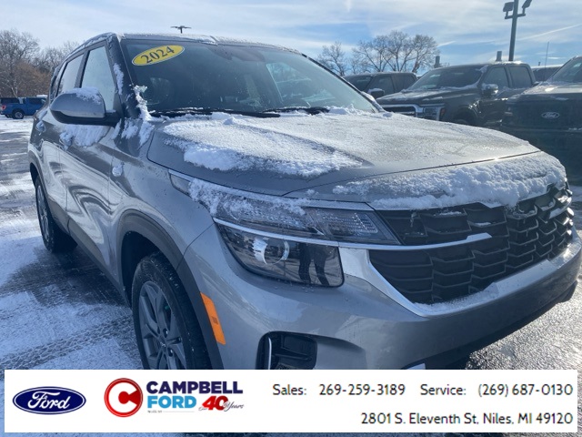 2024 Kia Seltos LX's photo