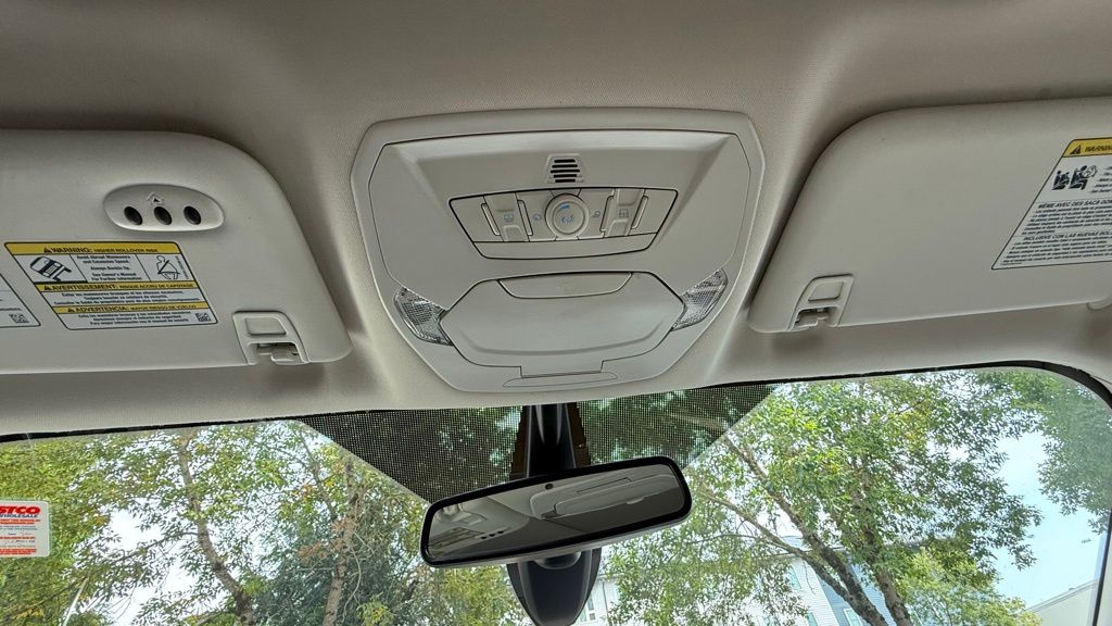 2015 Ford Escape Titanium photo 31