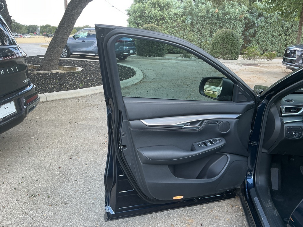 2025 Infiniti QX55 Luxe photo 20