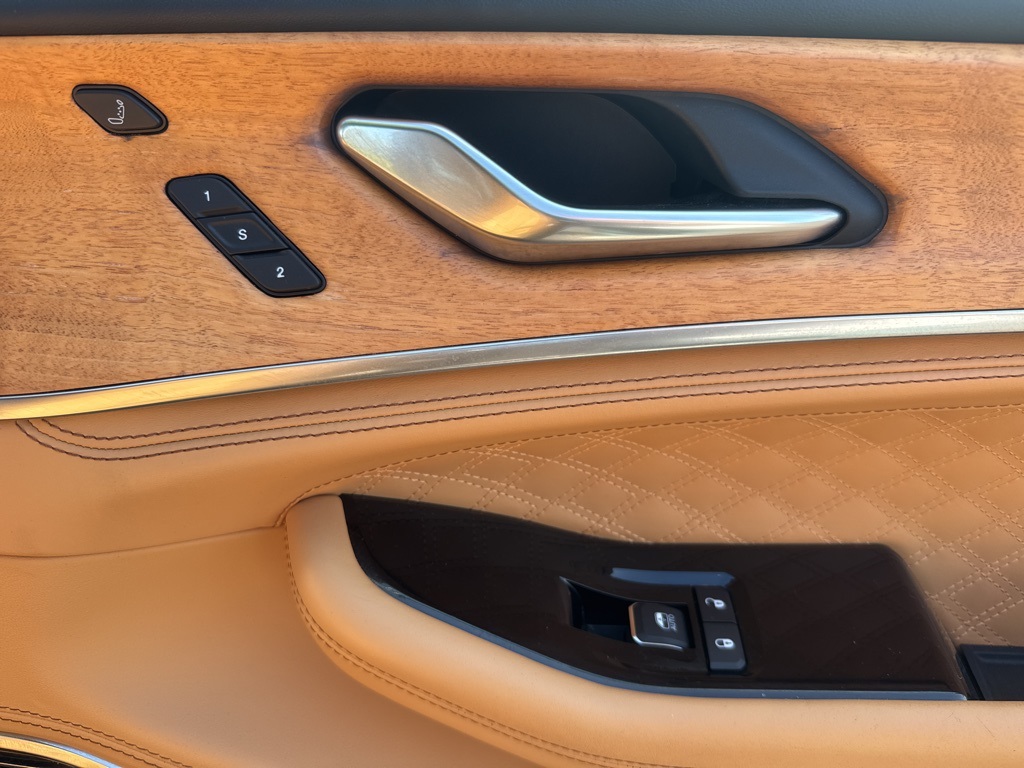 2021 Jeep Grand Cherokee L Summit Reserve photo 40
