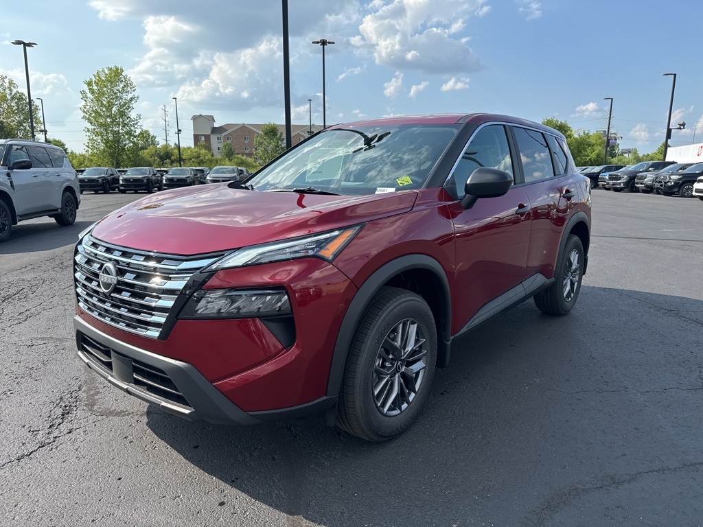 2026 Nissan Rogue S photo 7