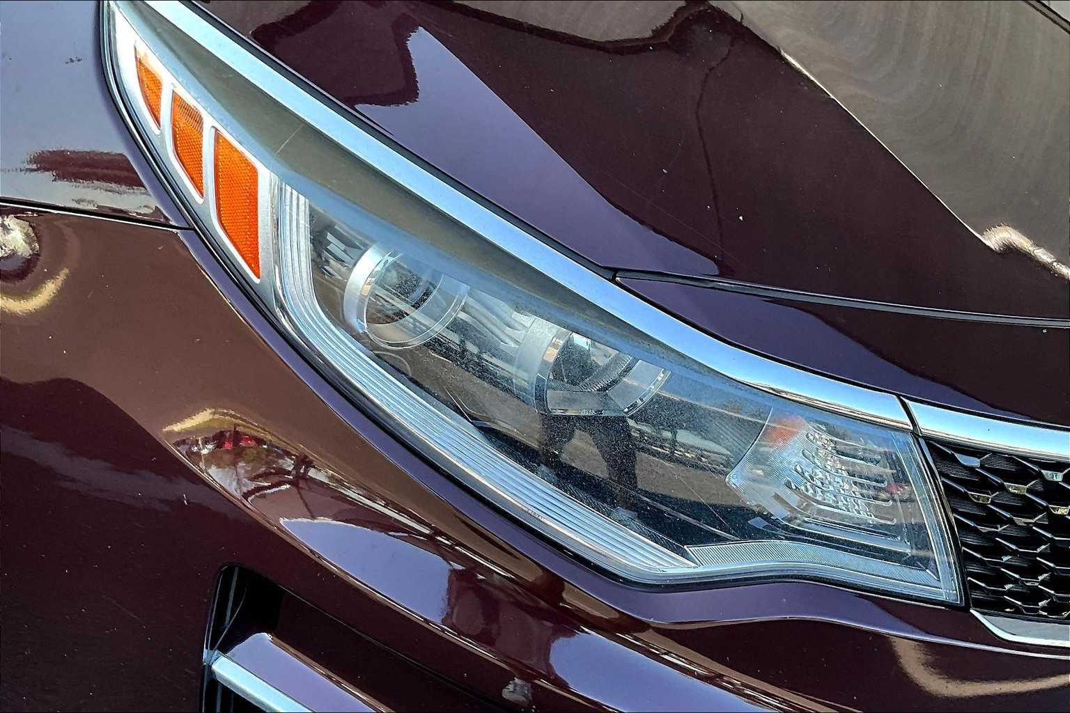 2017 Kia Optima LX photo 27