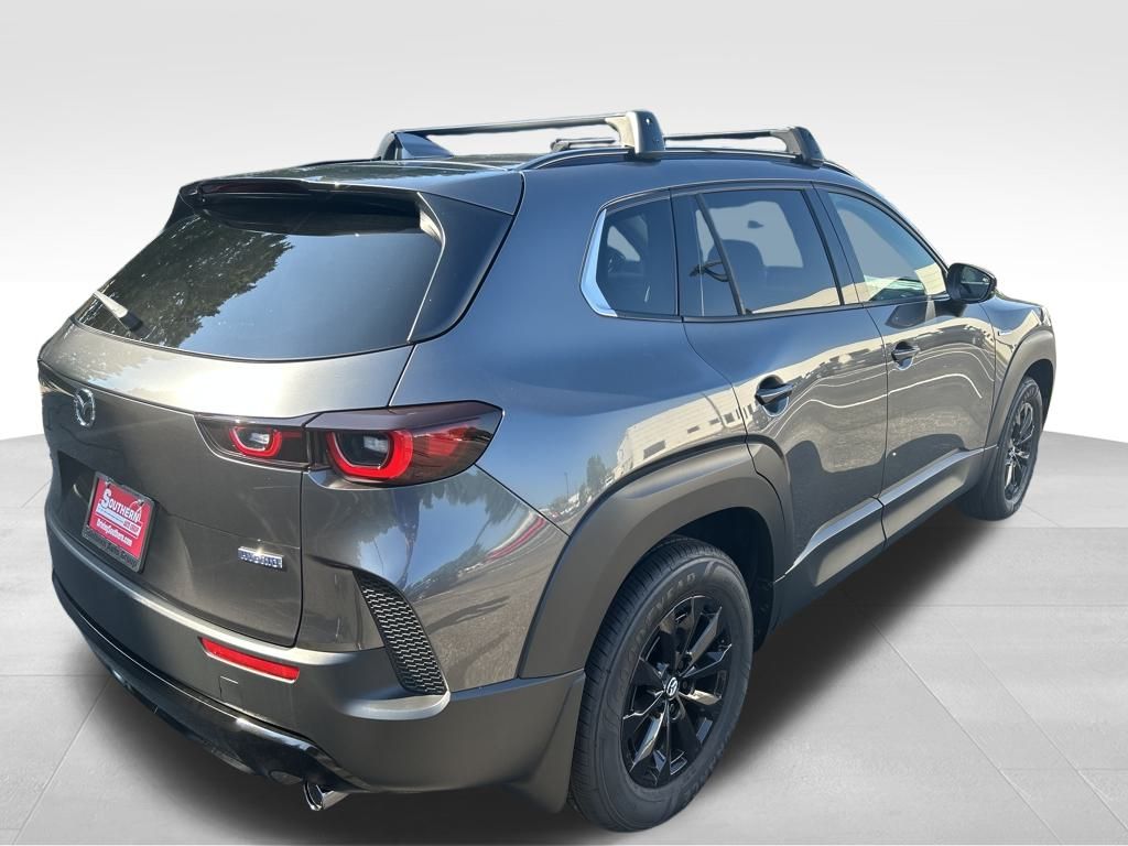 2025 Mazda CX-50 Premium photo 5