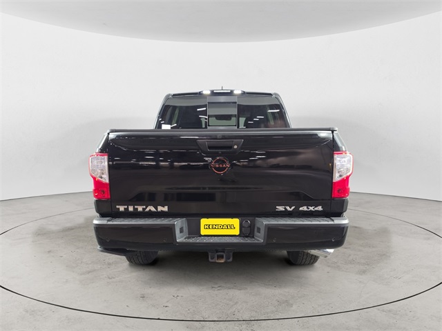 2023 Nissan Titan SV photo 4