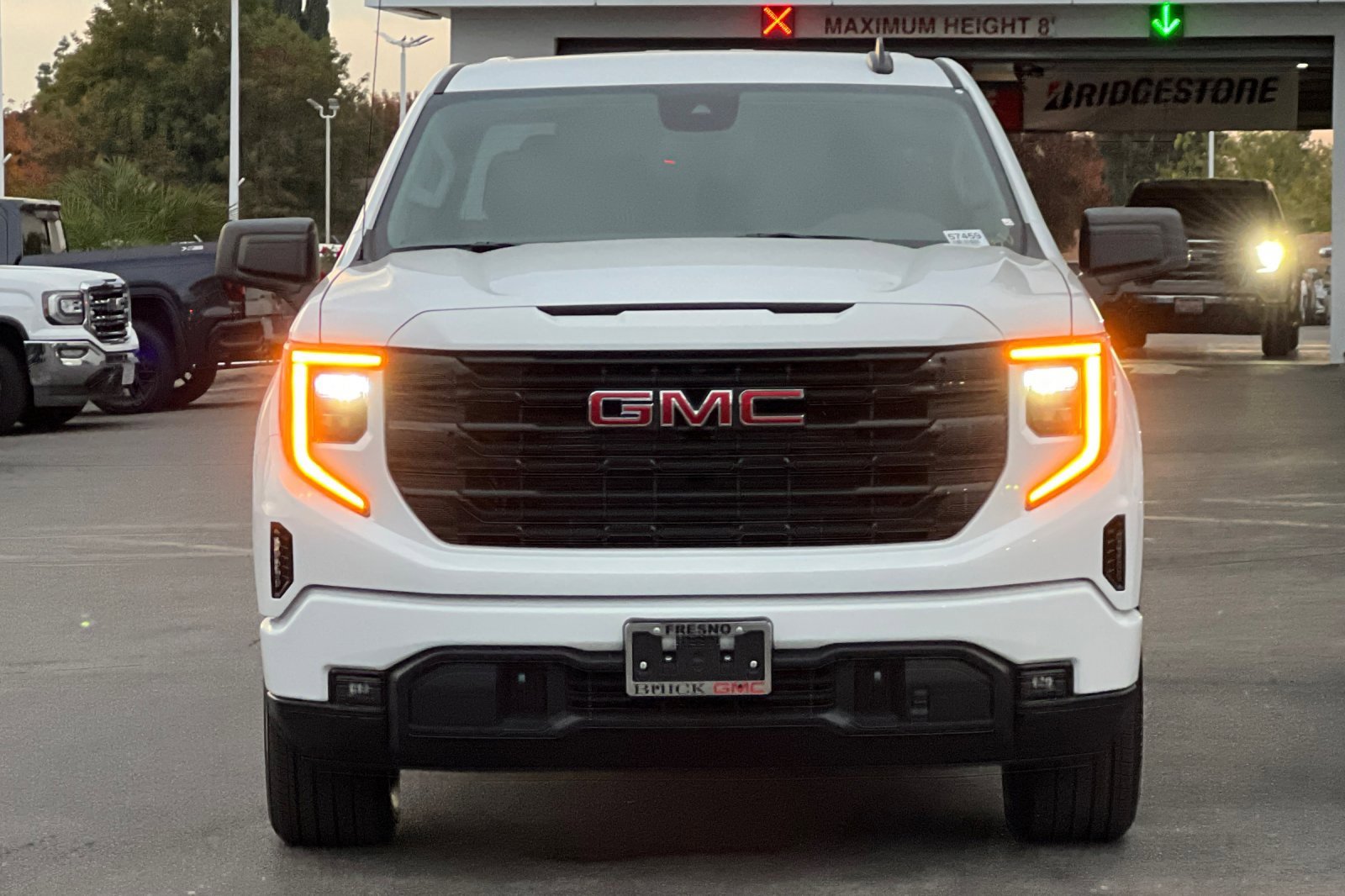 2026 Gmc Sierra Elevation photo 3