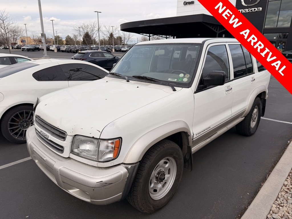2000 Isuzu Trooper S's photo
