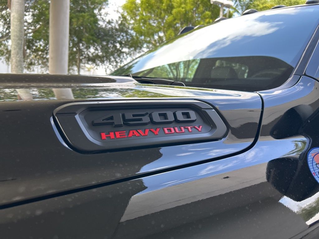 2025 Ram 4500 Tradesman photo 13