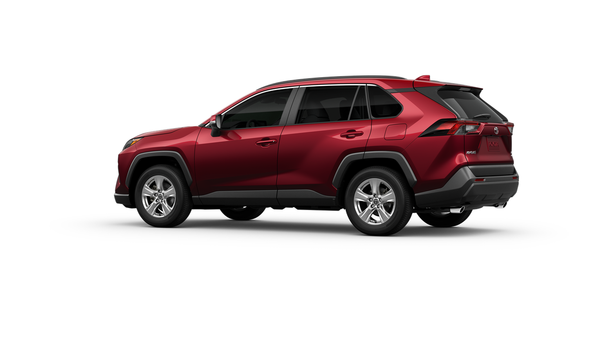 2025 Toyota RAV4 XLE photo 5