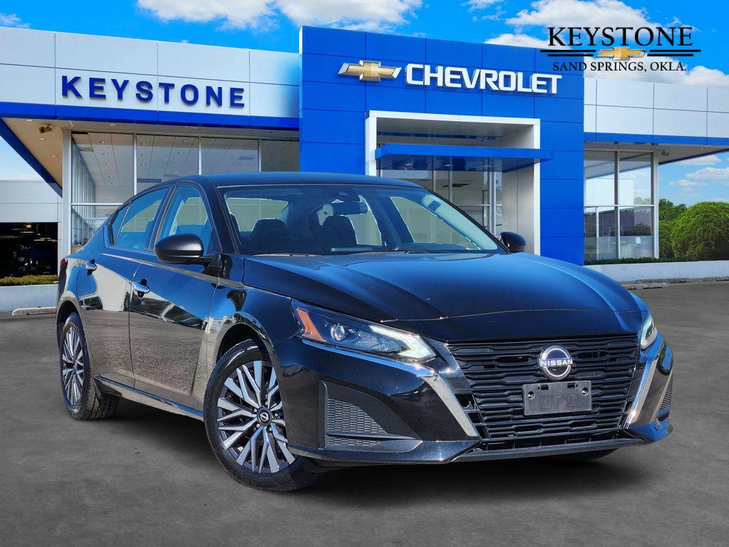 2023 Nissan Altima SV