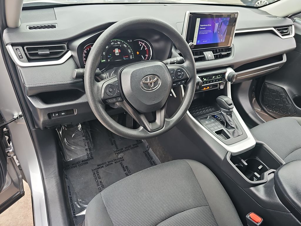 2024 Toyota RAV4 LE photo 12