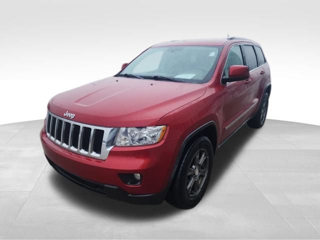 2011 Jeep Grand Cherokee Laredo's photo