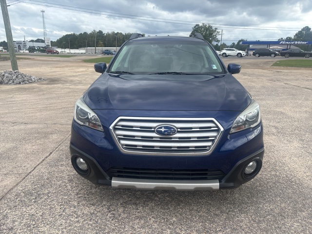 2015 Subaru Outback 3.6R Limited photo 3