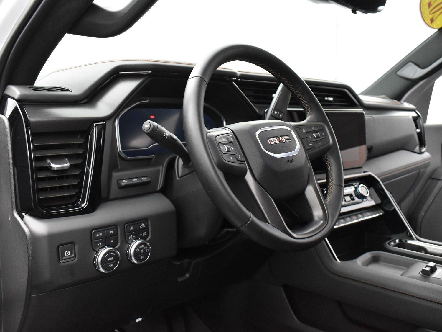 2025 Gmc Sierra HD AT4 photo 13