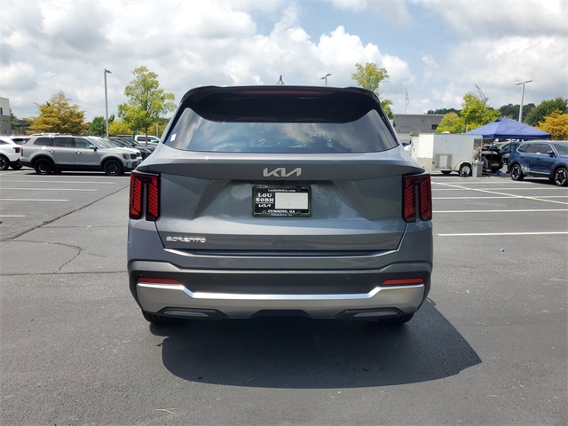 2025 Kia Sorento SX photo 4