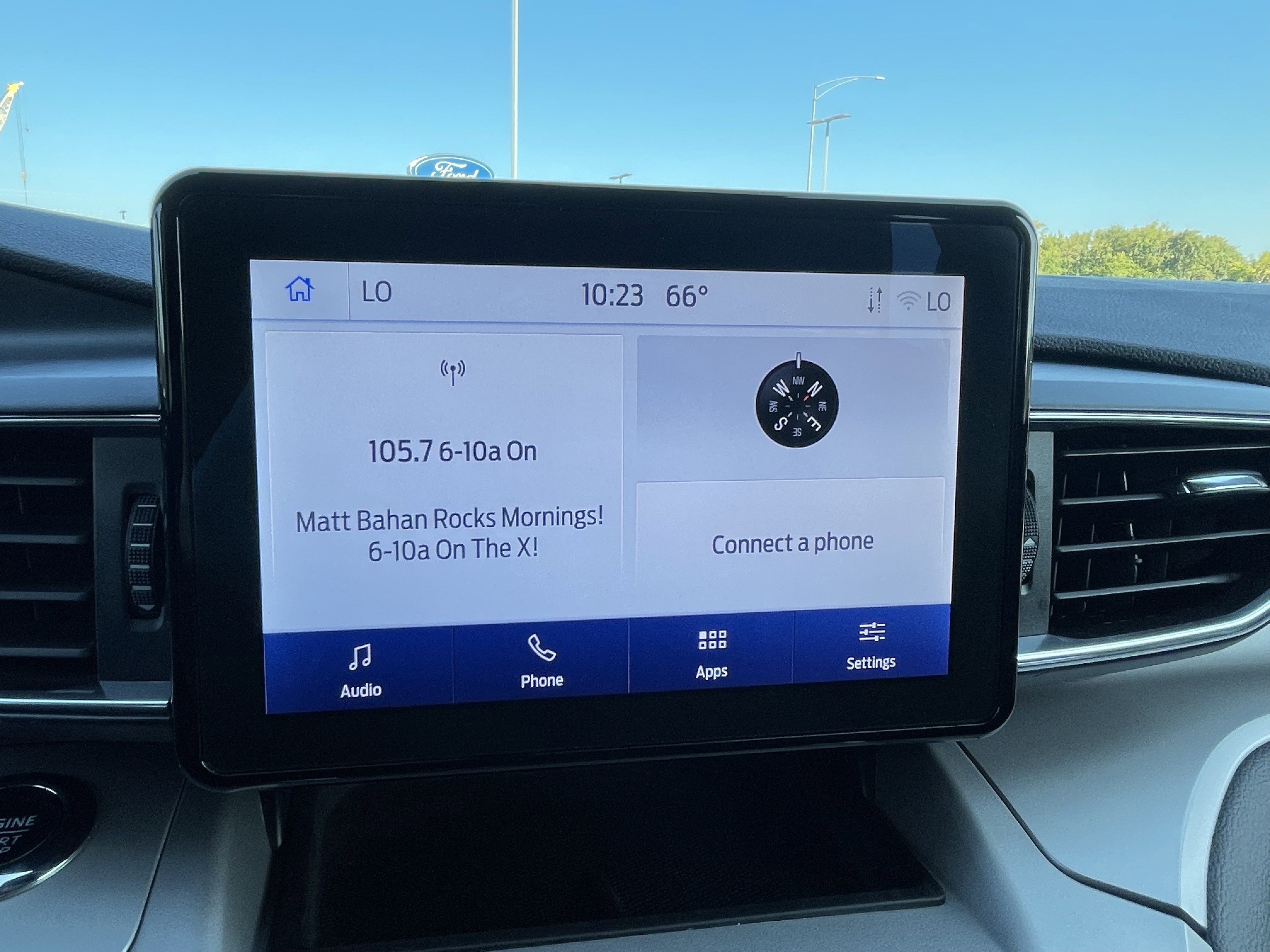 2023 Ford Explorer XLT photo 4