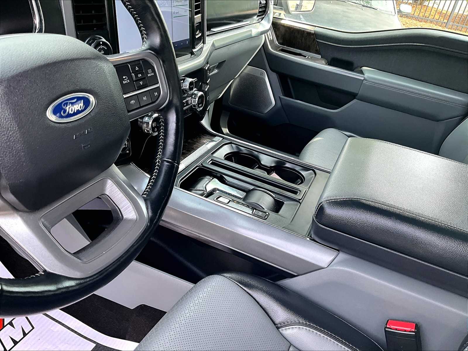2021 Ford F-150 Lariat photo 19