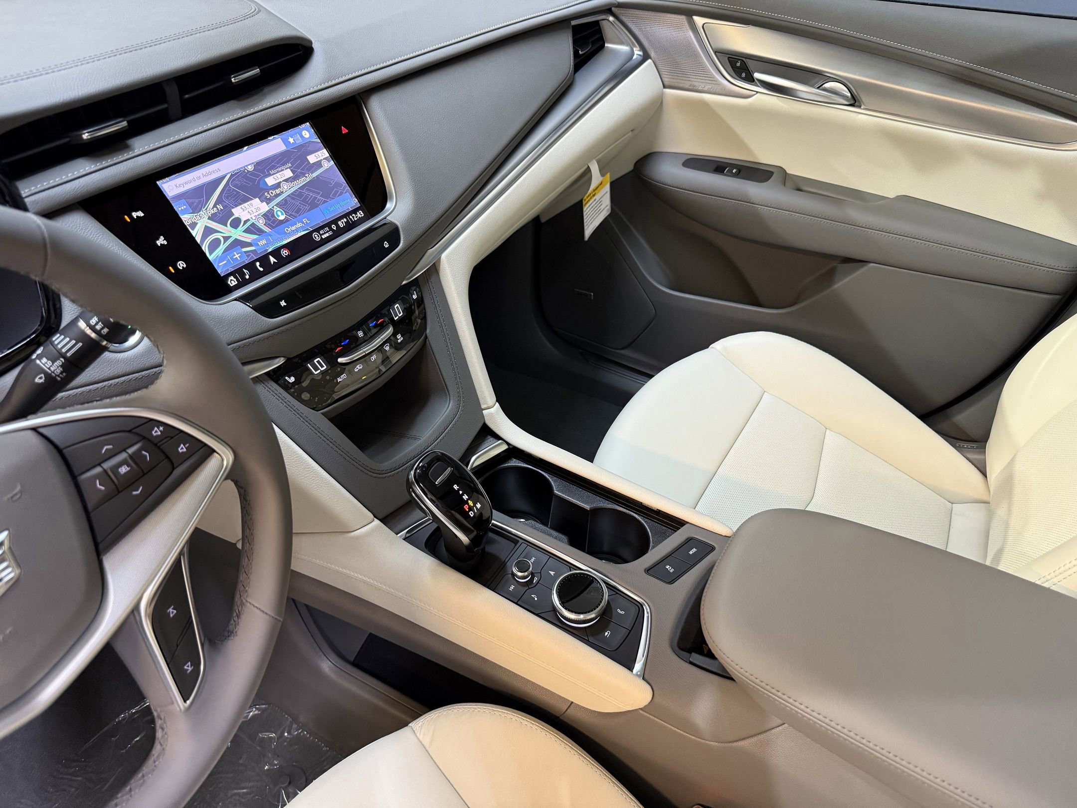 2025 Cadillac XT5 Premium Luxury photo 35