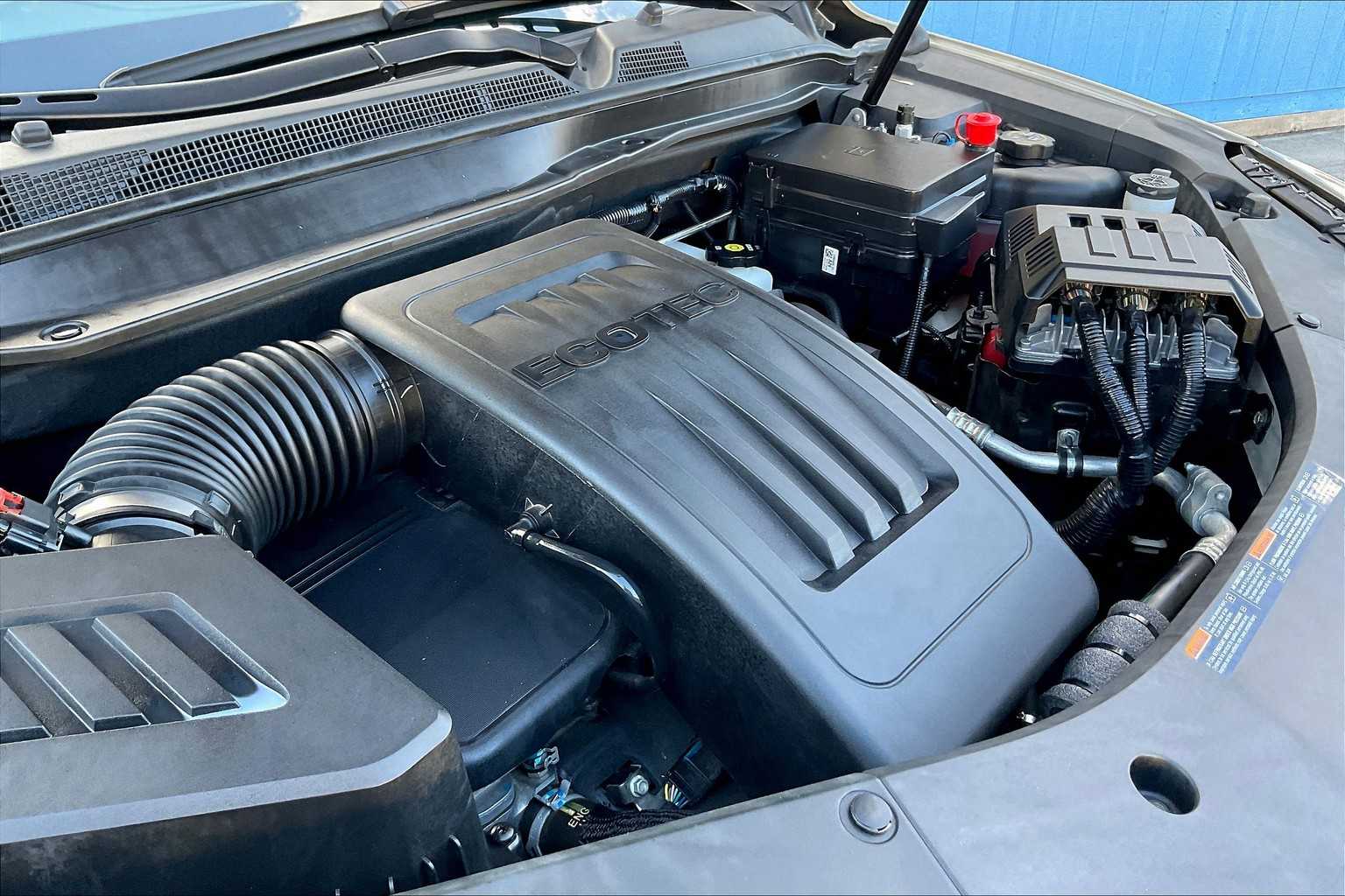 2012 Chevrolet Equinox LS photo 28
