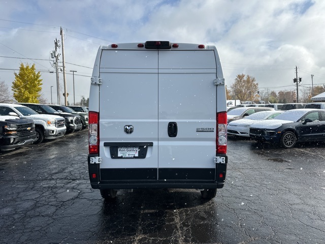 2025 Ram ProMaster 2500 photo 2