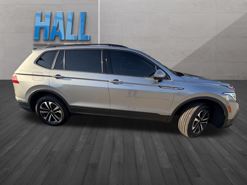 2024 Volkswagen Tiguan S photo 4