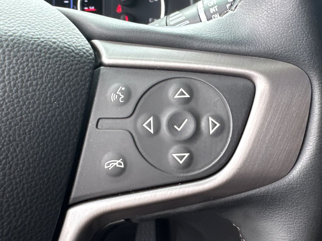 2023 Gmc Acadia AT4 photo 22