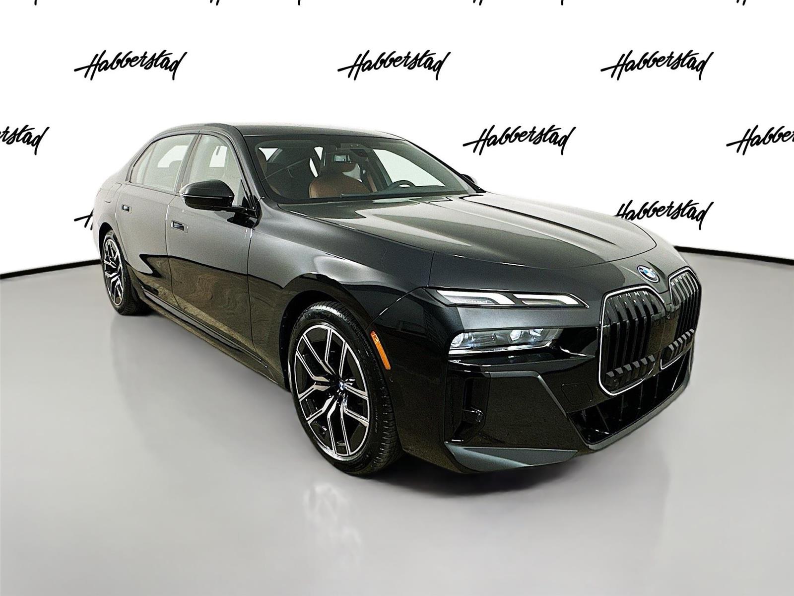 2026 Bmw 750e photo 3
