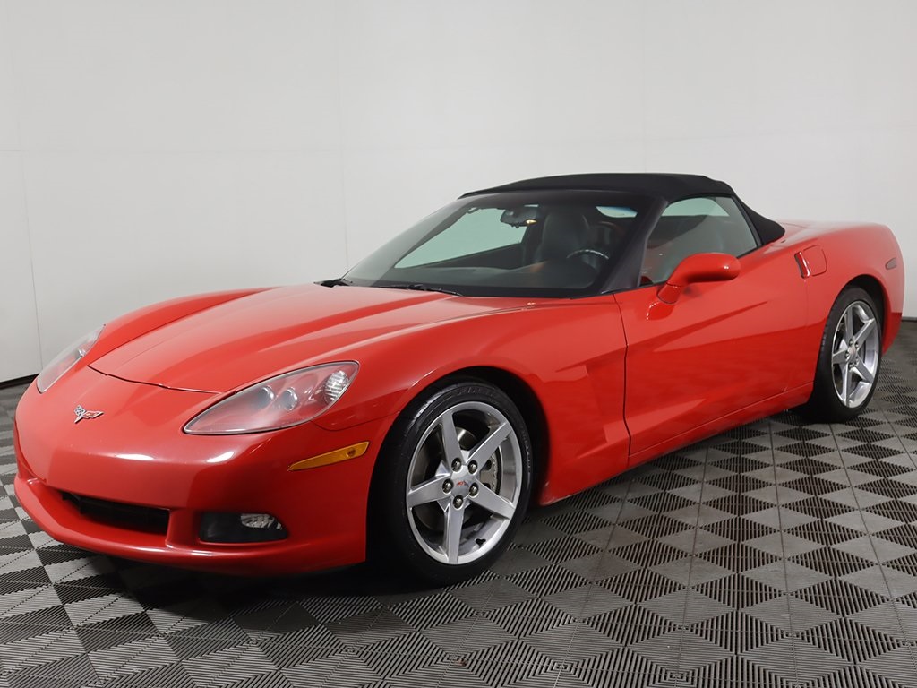 2005 Chevrolet Corvette Base photo 3