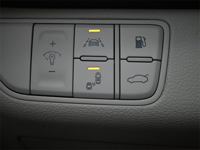 2021 Genesis G70 3.3T photo 19