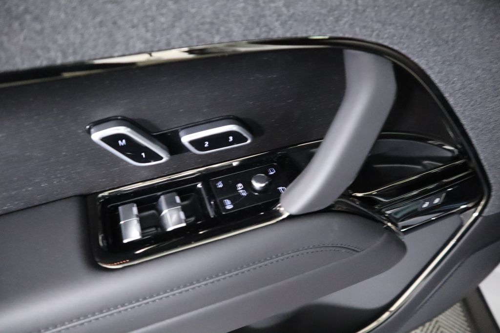 2025 Land Rover Range Rover Sport Autobiography photo 20