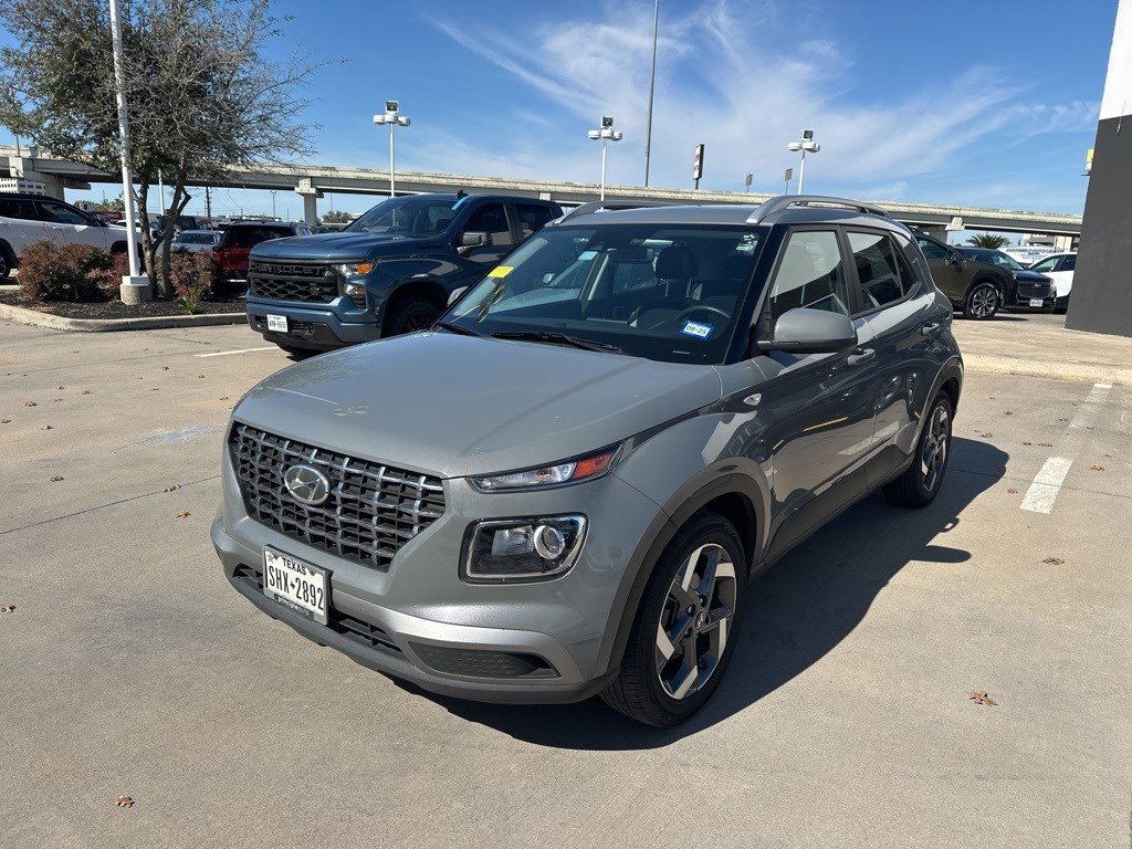 2022 Hyundai Venue SEL