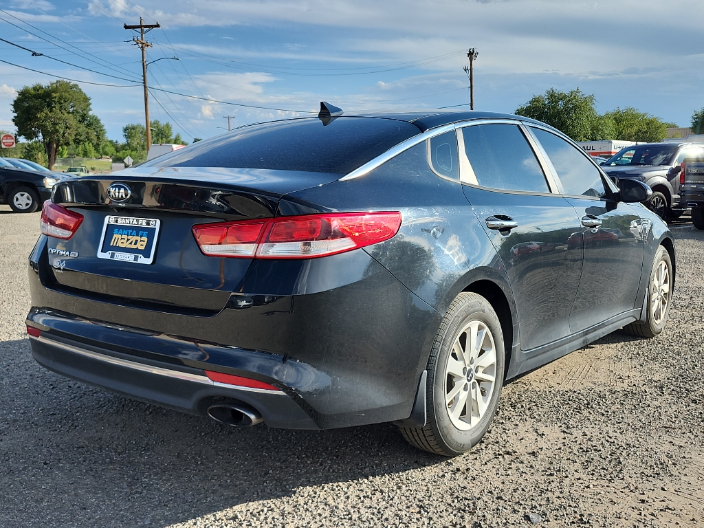 2017 Kia Optima LX photo 6