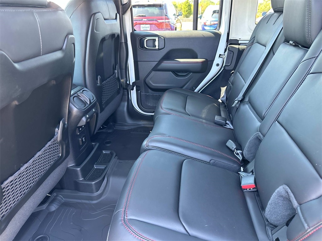 2025 Jeep Wrangler Rubicon X photo 14